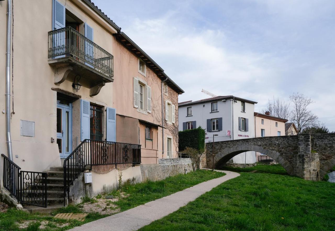 Auberge Du Vieux Pont Бринье Екстериор снимка
